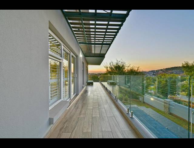 4 BEDROOM HOUSE FOR SALE IN EYE OF AFRICA